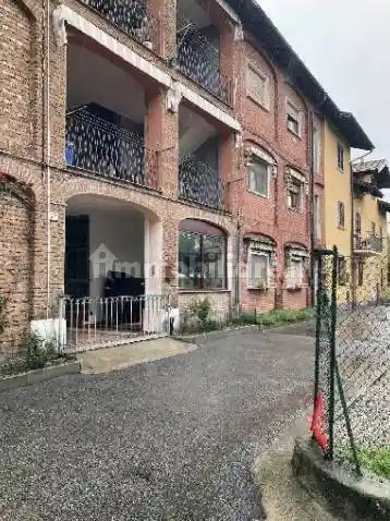 Appartamento in vendita a Caravate