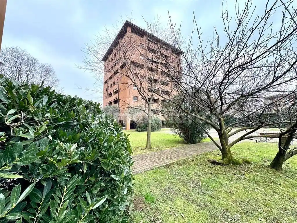 Appartamento in vendita a Monza