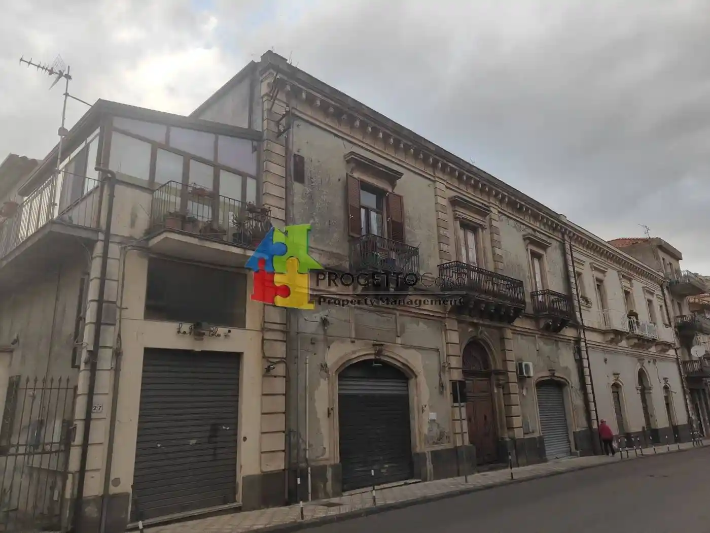 Palazzo - Edificio in vendita a Francavilla di Sicilia