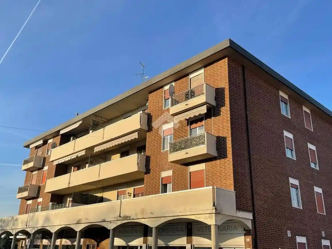 Appartamento in vendita a Cardano al Campo