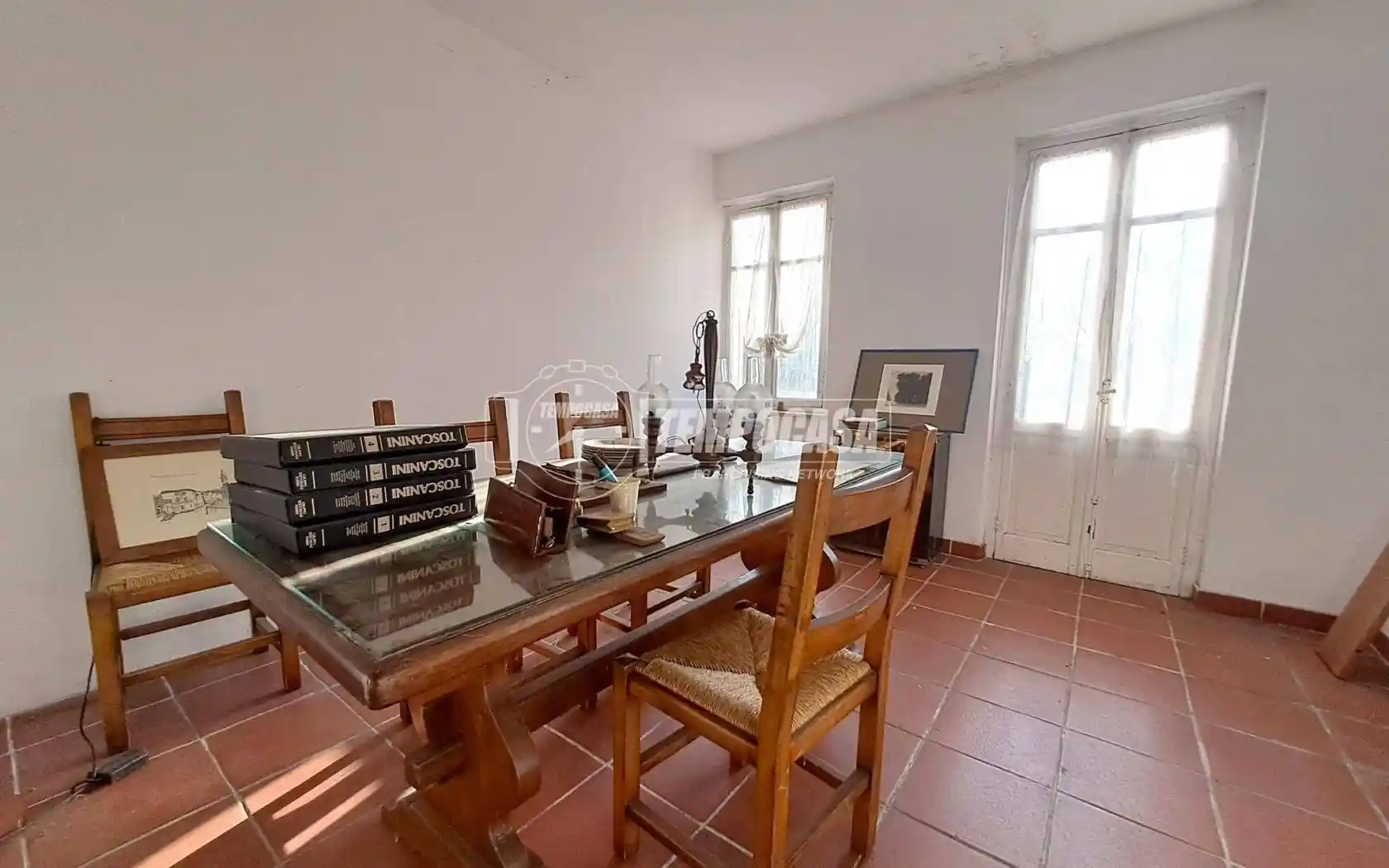 Palazzo - Edificio in vendita a Biella