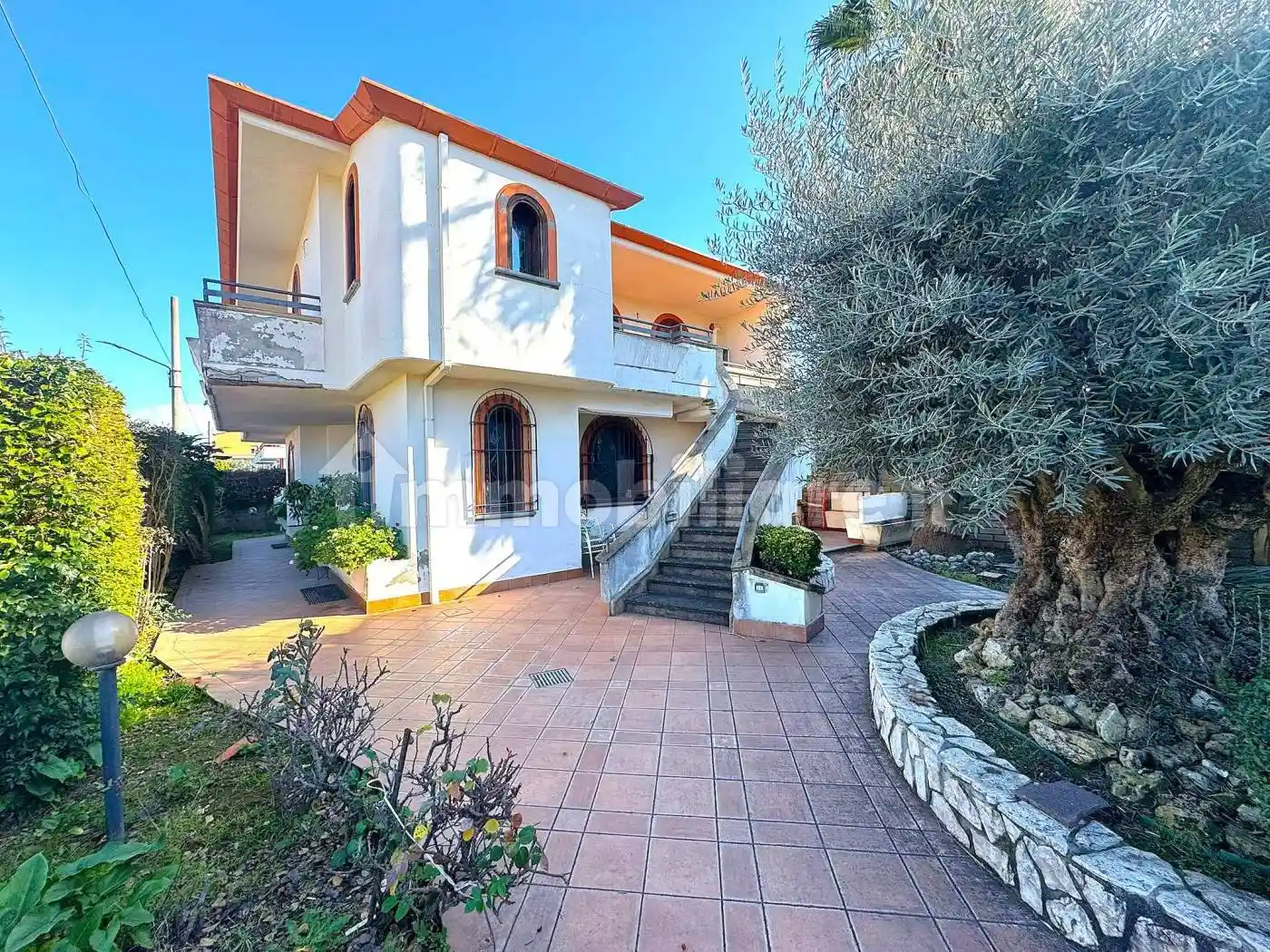 Villa in vendita a Cellole