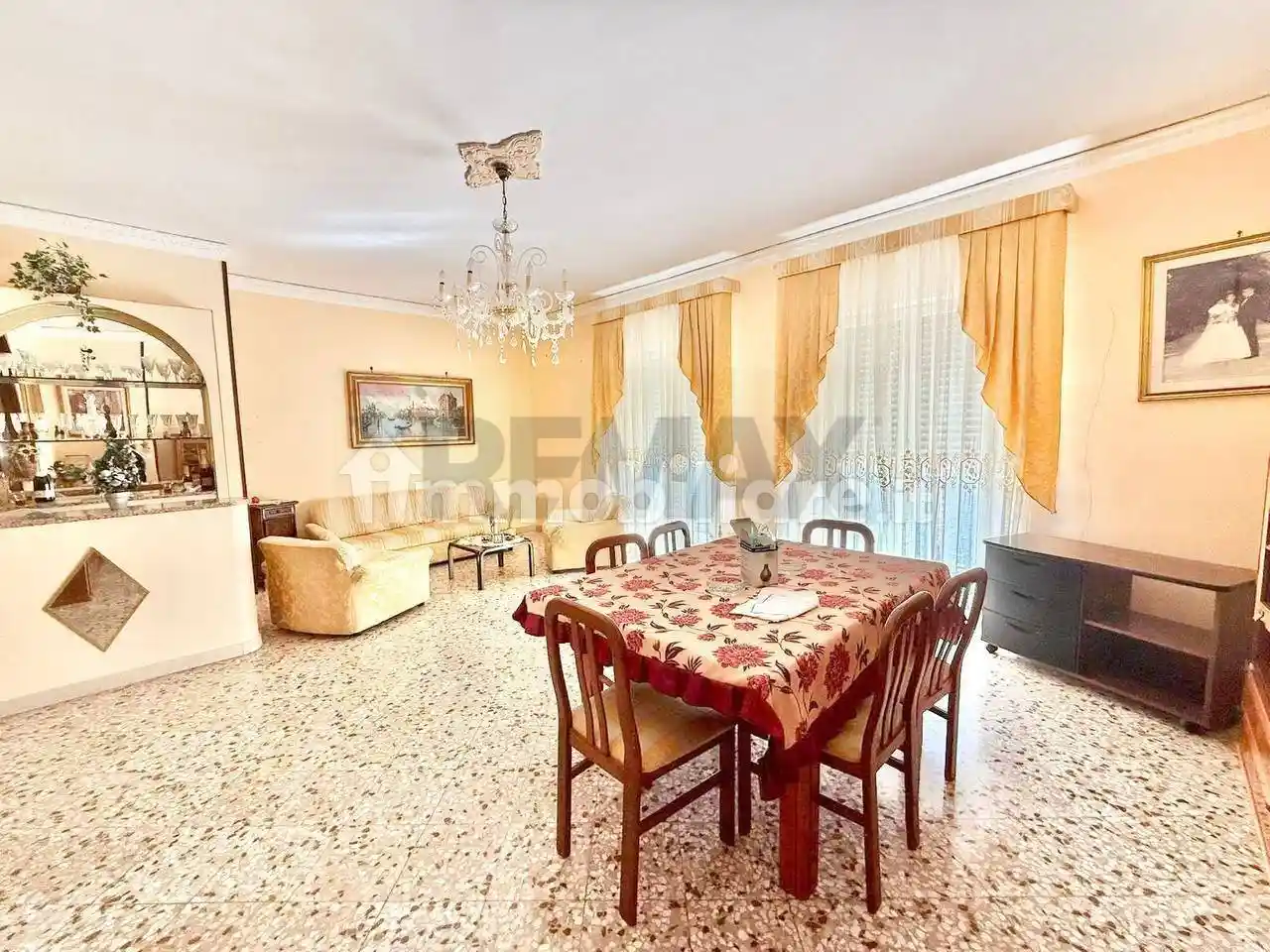 Appartamento in vendita a Palermo