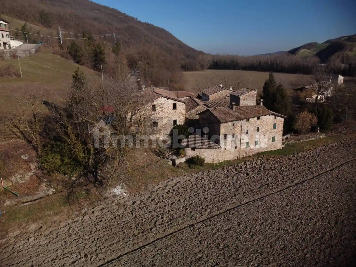 Rustico - Casale in vendita a Langhirano