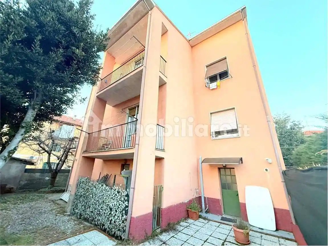 Villa in vendita a Novi Ligure