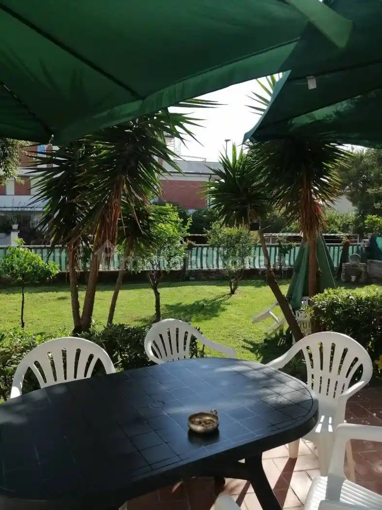 Villa in affitto a Anzio