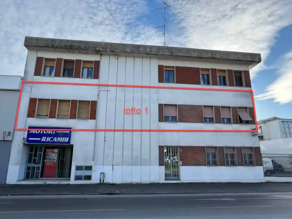 Appartamento in vendita a Vercelli