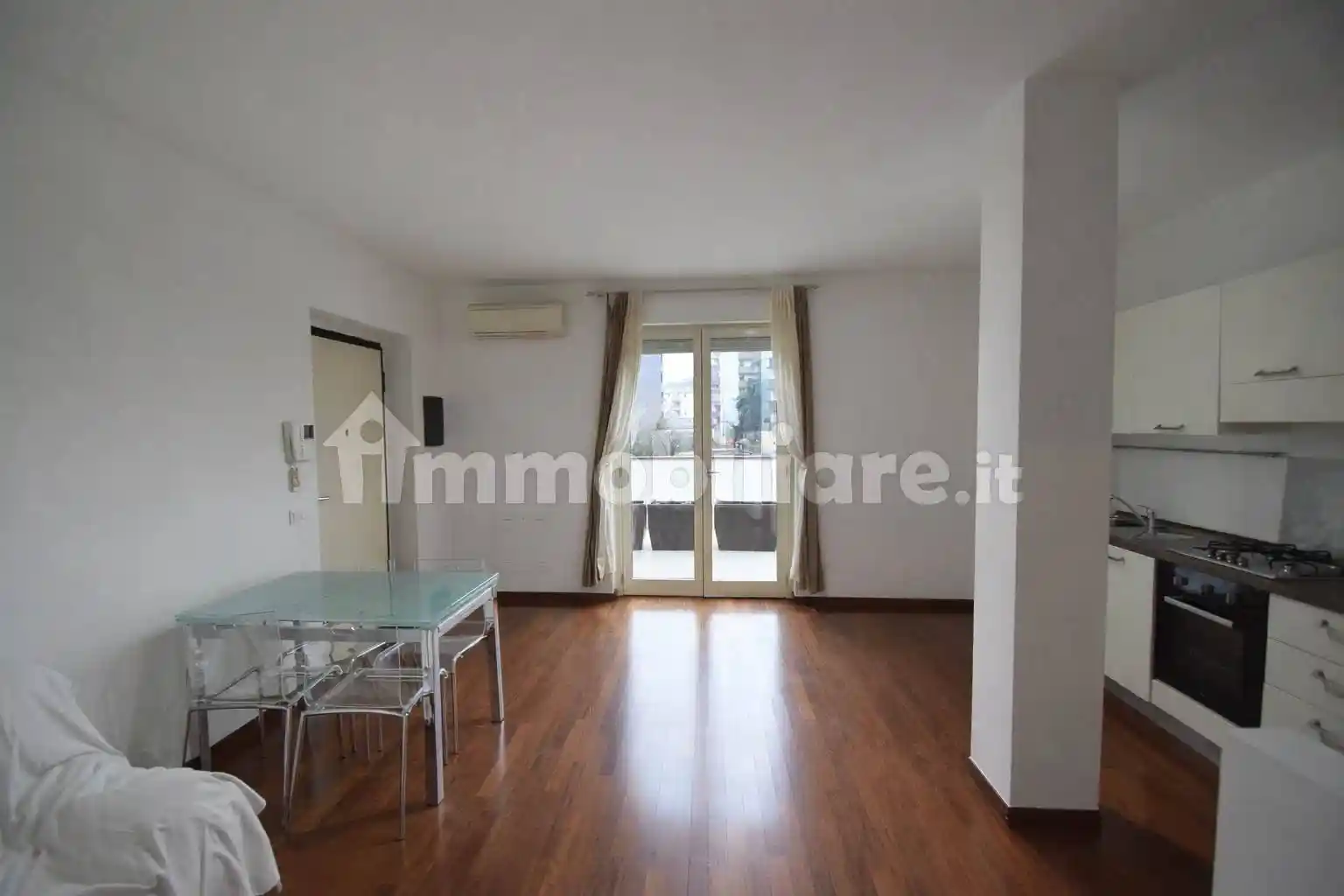 Appartamento in vendita a Piacenza