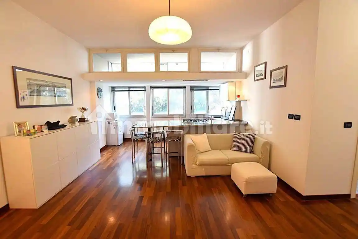 Appartamento in vendita a Livorno