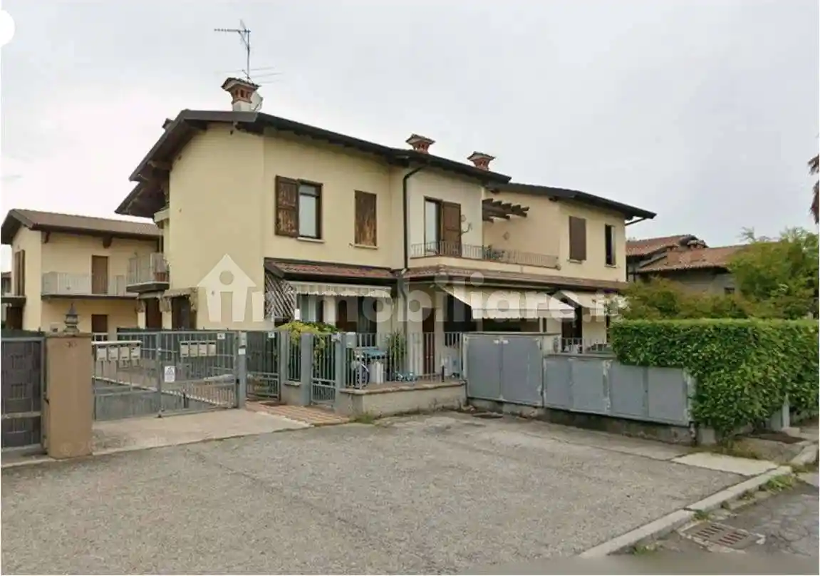 Appartamento in vendita a Leno