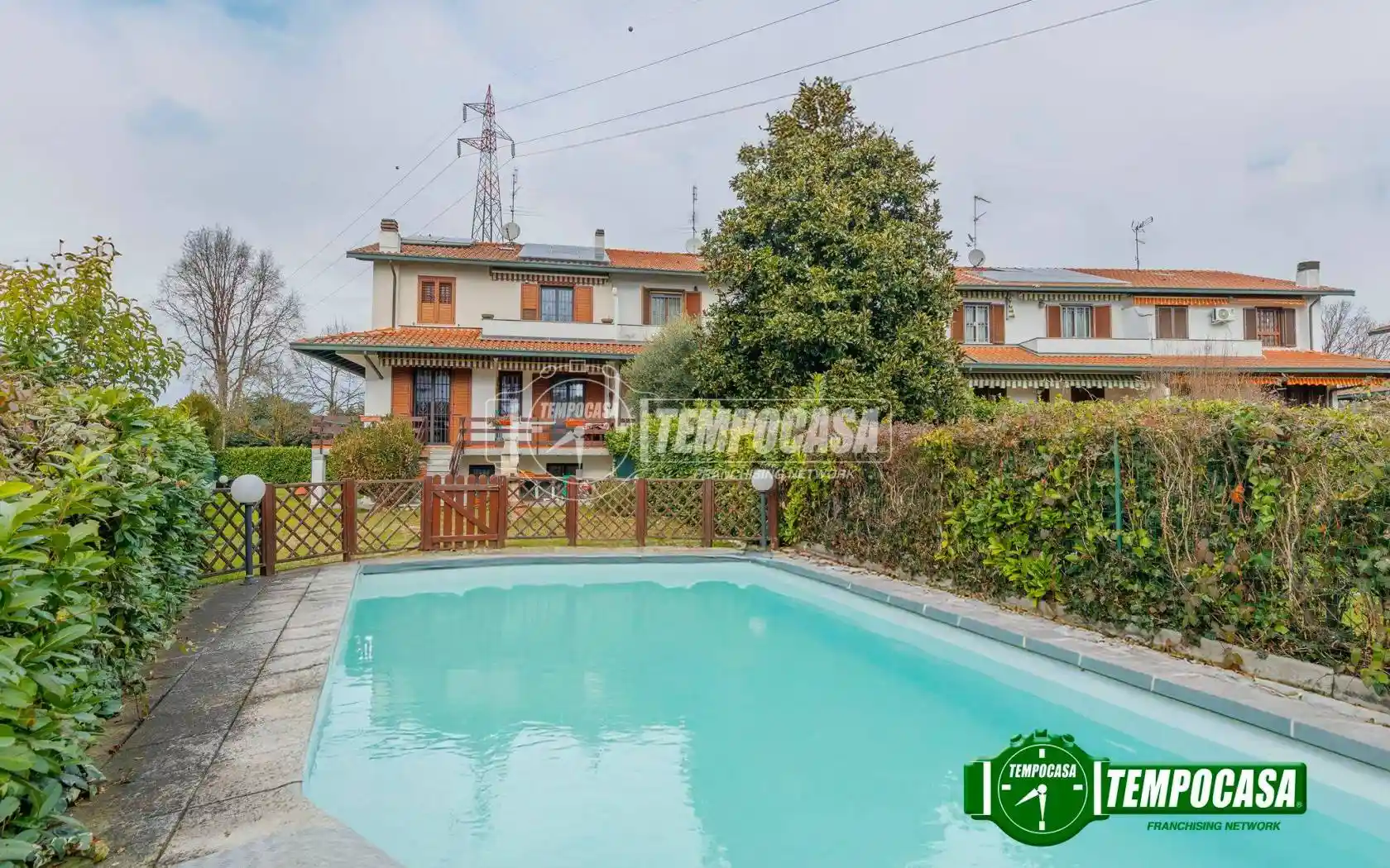 Villa in vendita a Vermezzo con Zelo