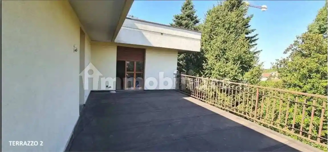 Casa indipendente in vendita a Albiate