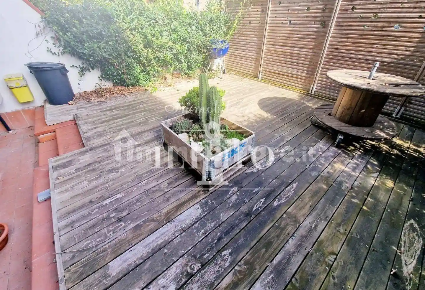 Casa indipendente in vendita a Campi Bisenzio