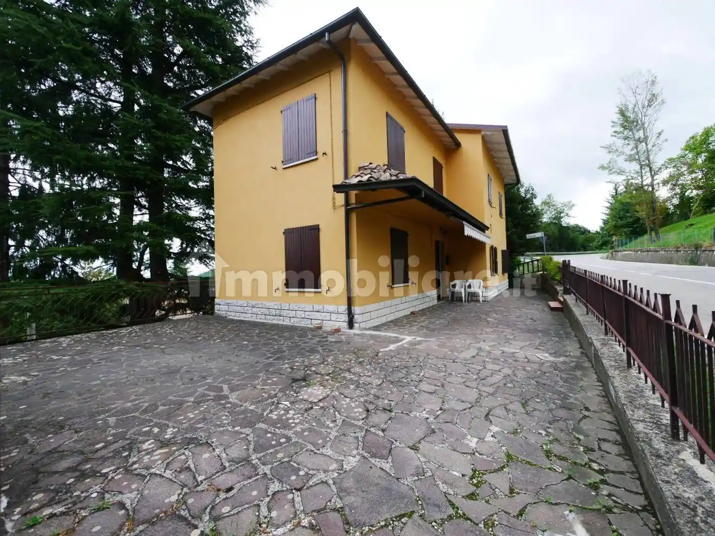 Villa in vendita a Serramazzoni