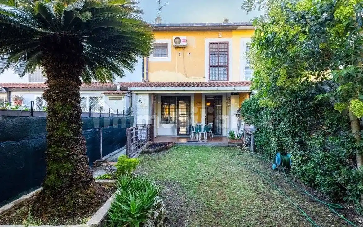 Villetta a schiera in vendita a Roma