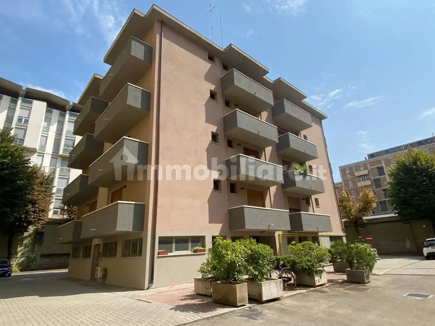 Appartamento in vendita a Modena