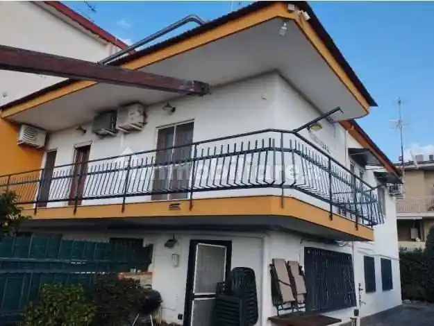 Villetta a schiera in vendita a Pomigliano d'Arco