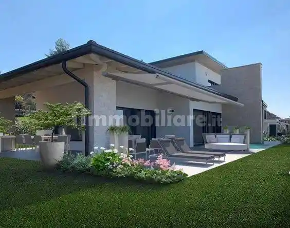 Villa in vendita a Jesi