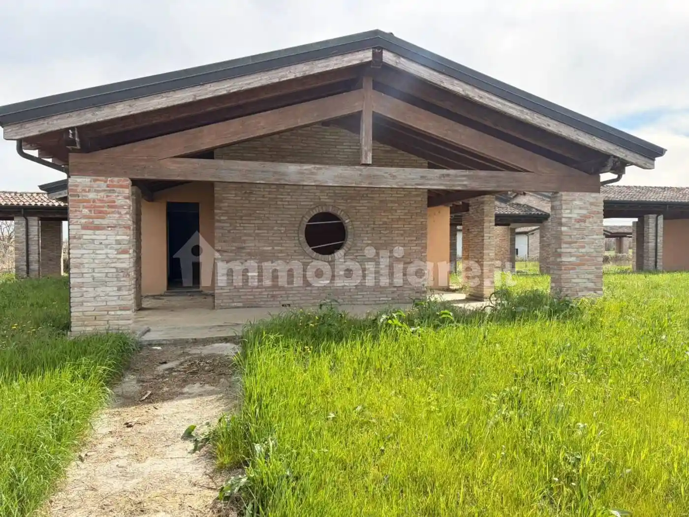 Villa in vendita a Parma