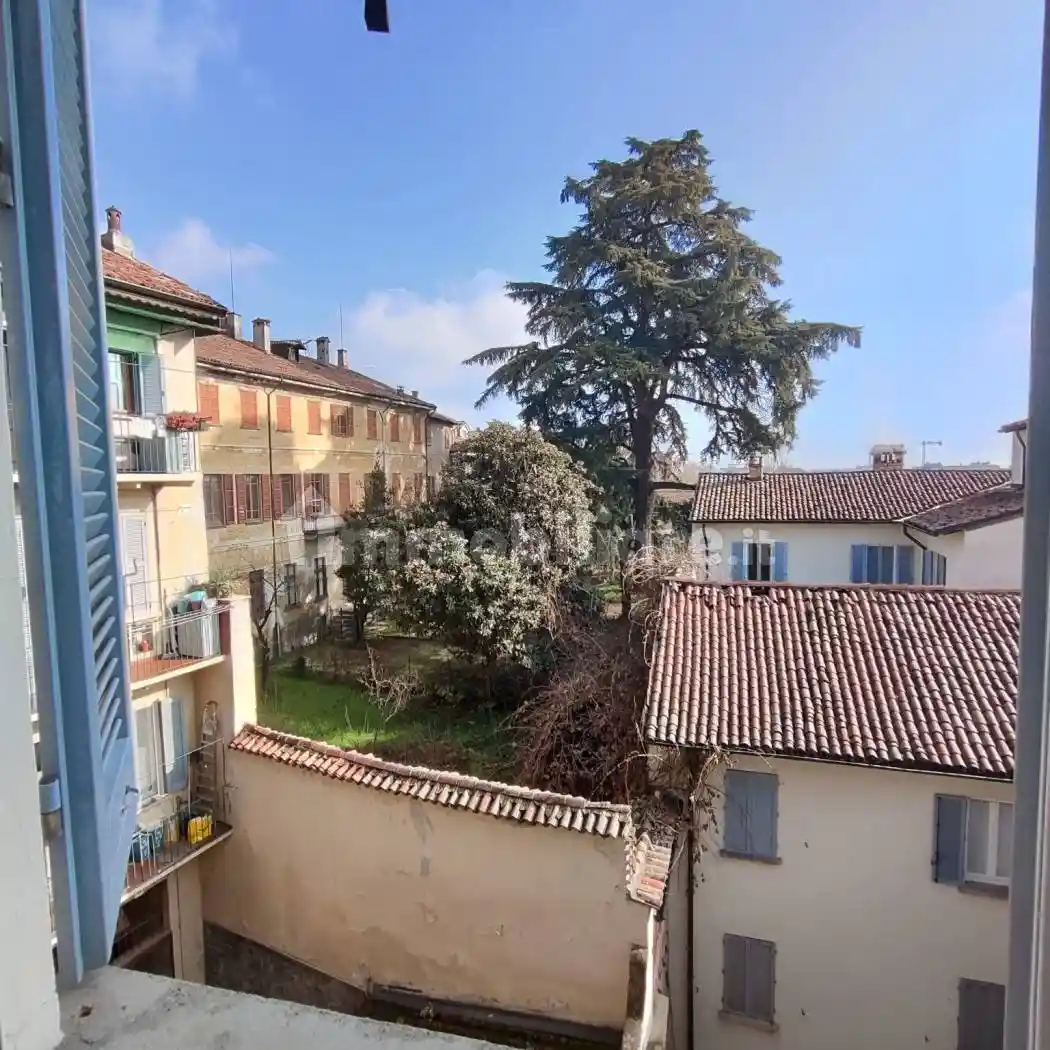 Appartamento in affitto a Pavia