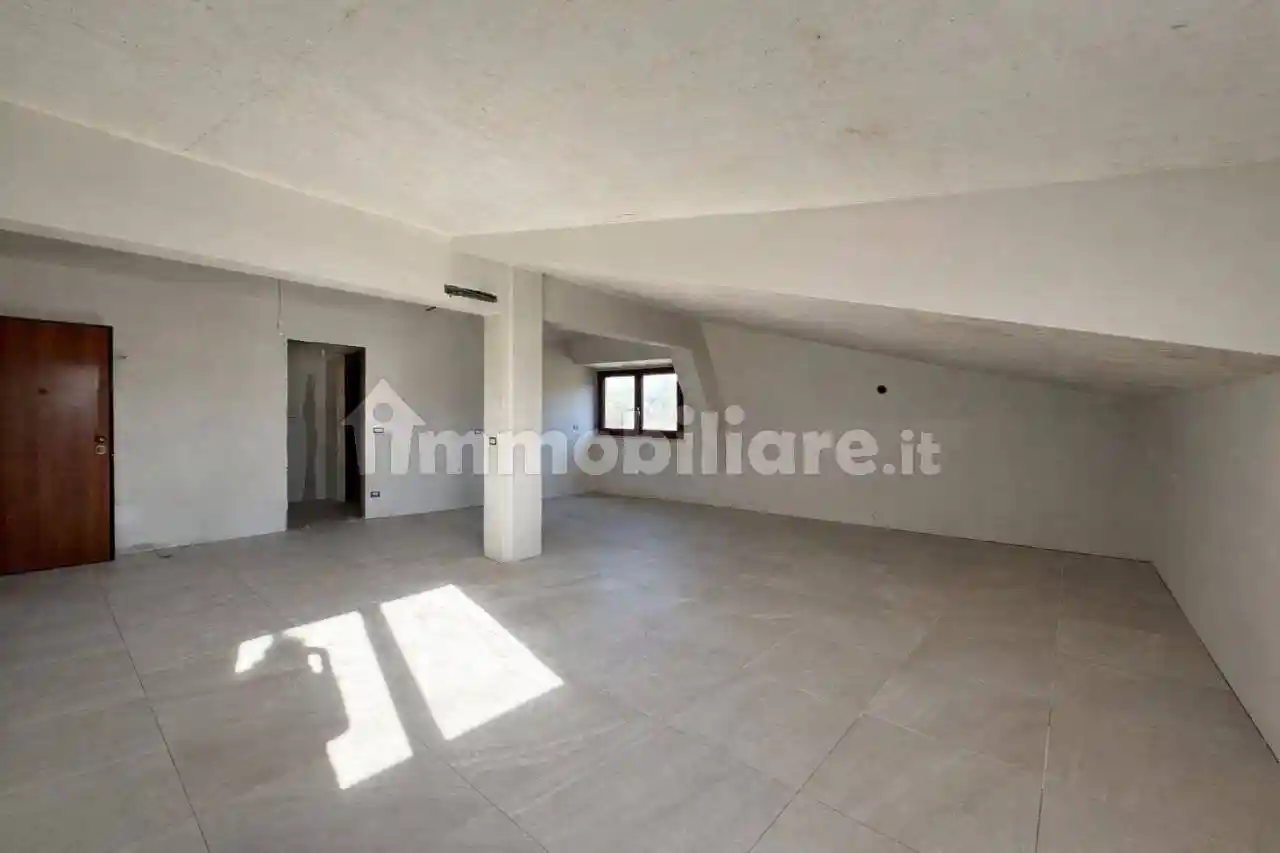 Appartamento in vendita a Jesi