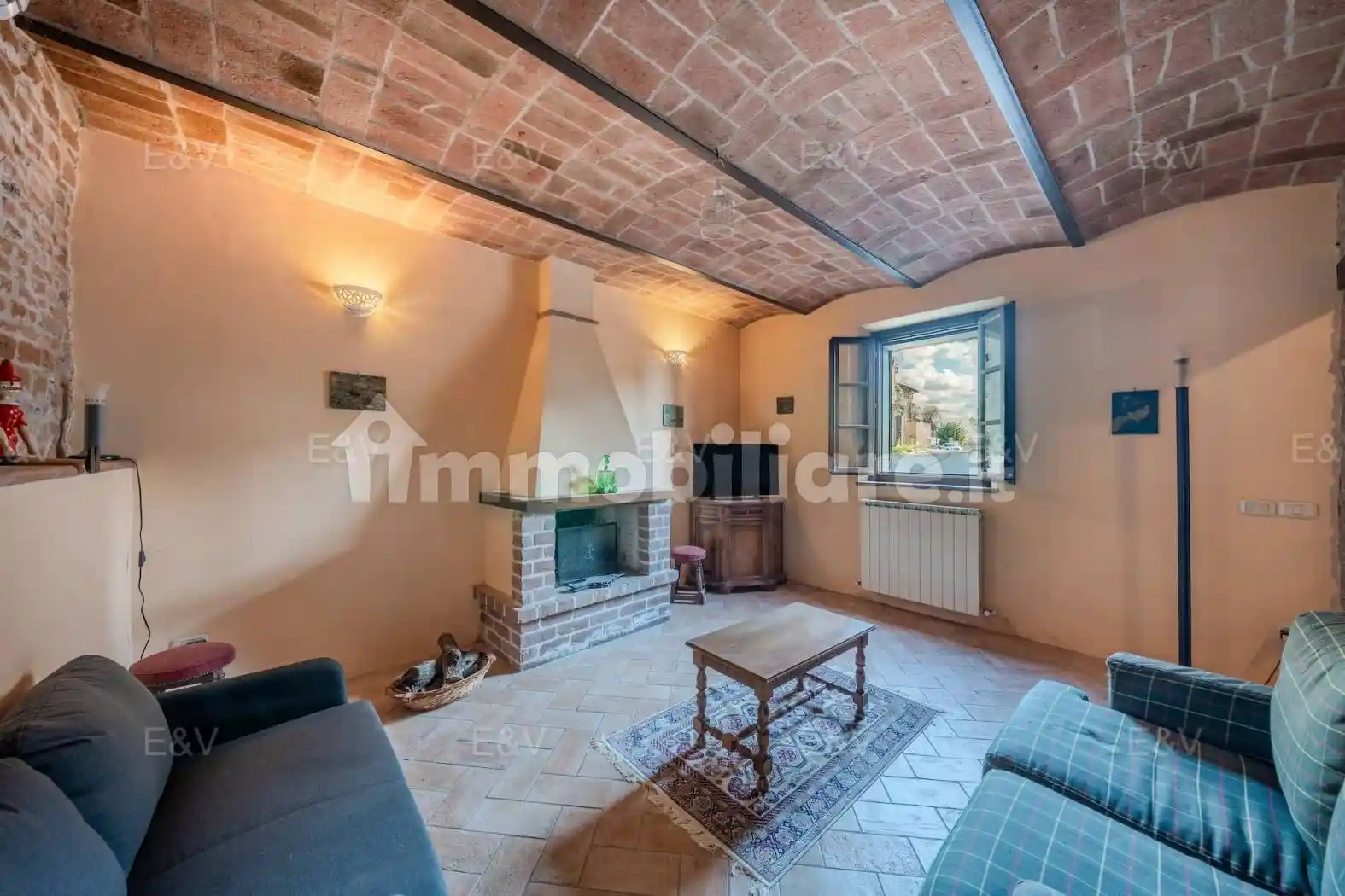 Rustico - Casale in vendita a Castiglione del Lago