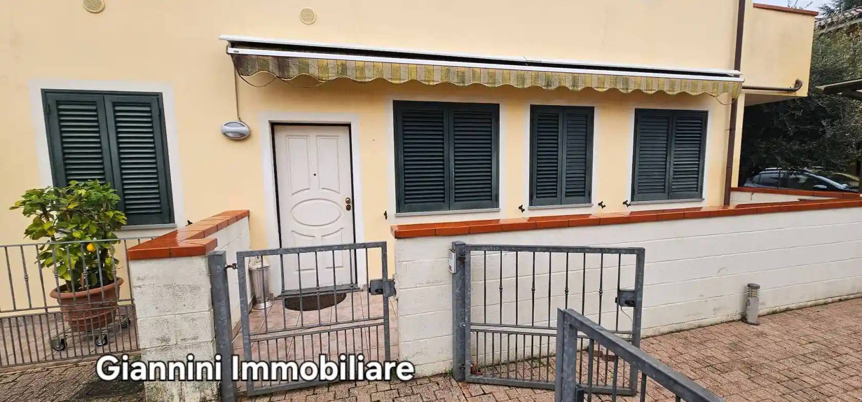 Appartamento in vendita a Lucca