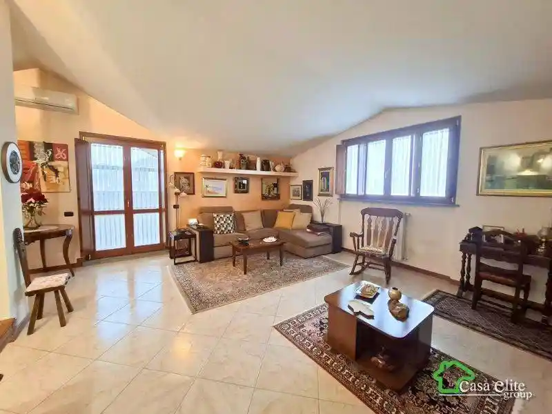 Appartamento in vendita a Carpiano