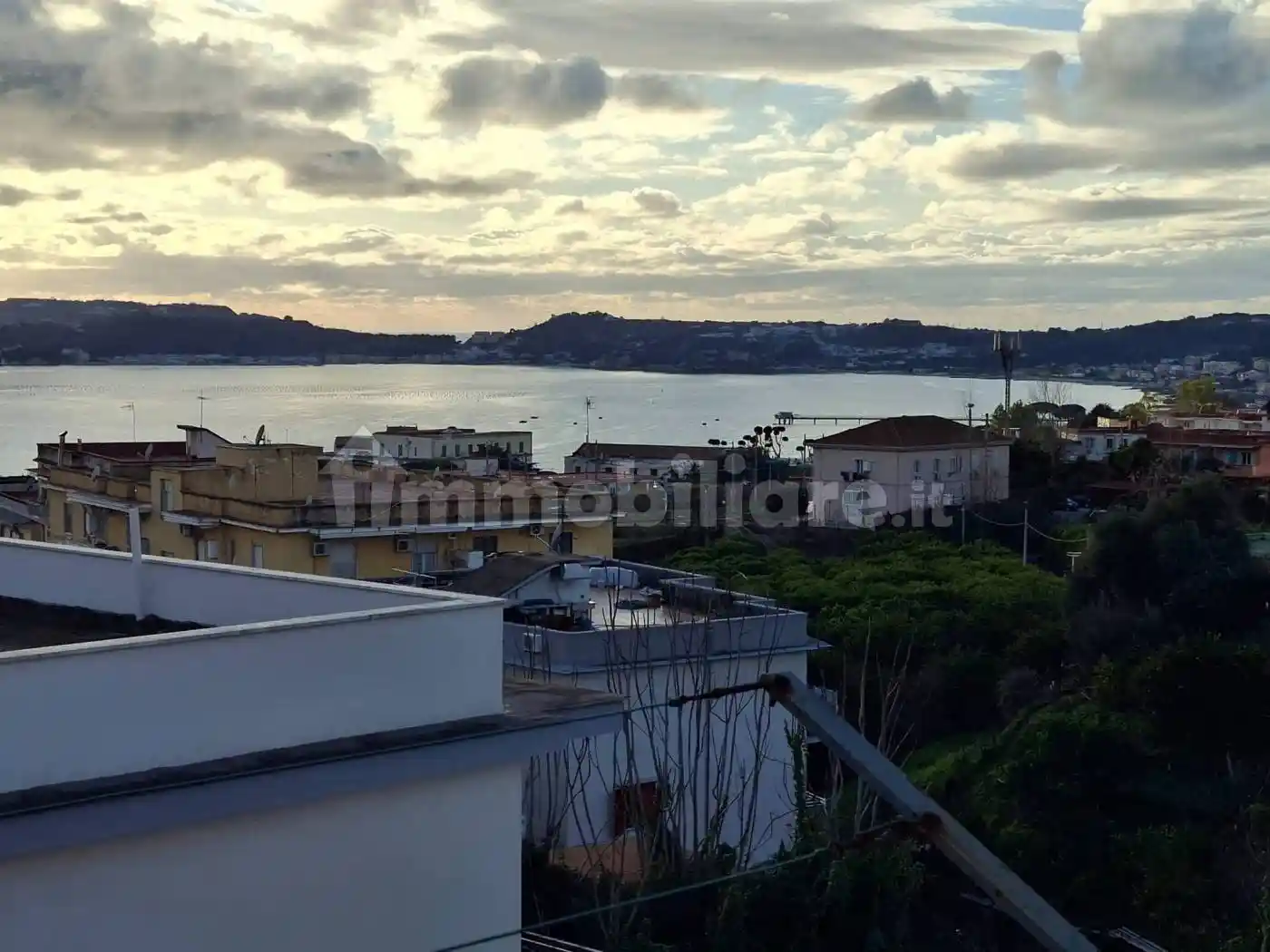 Appartamento in vendita a Pozzuoli
