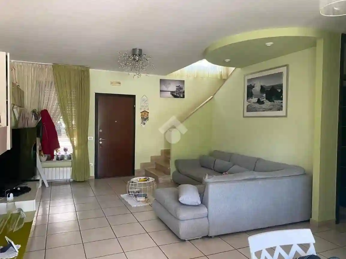 Villetta a schiera - foto 2