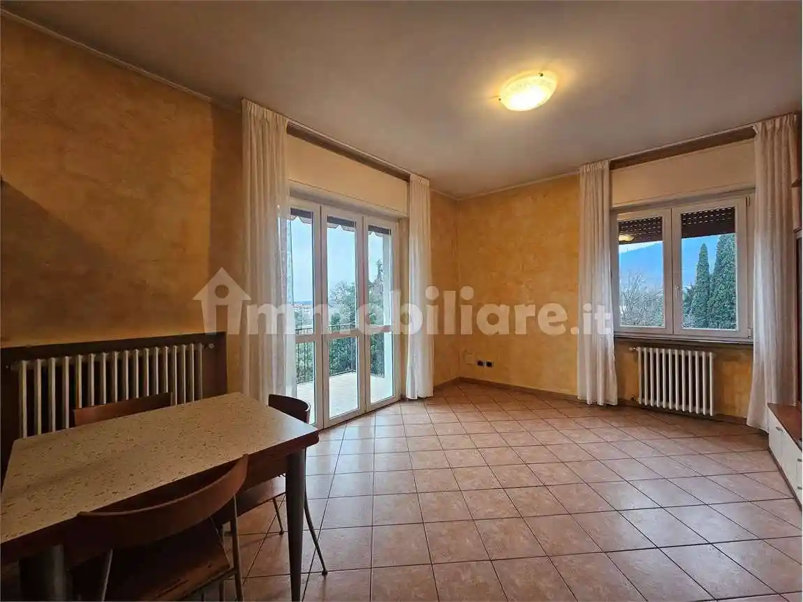 Appartamento in vendita a Alzano Lombardo