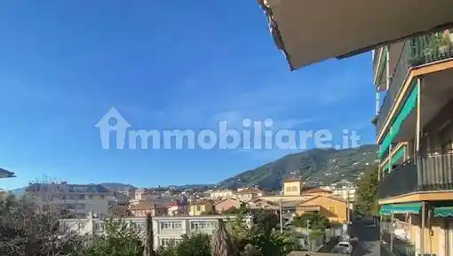 Appartamento in vendita a Rapallo