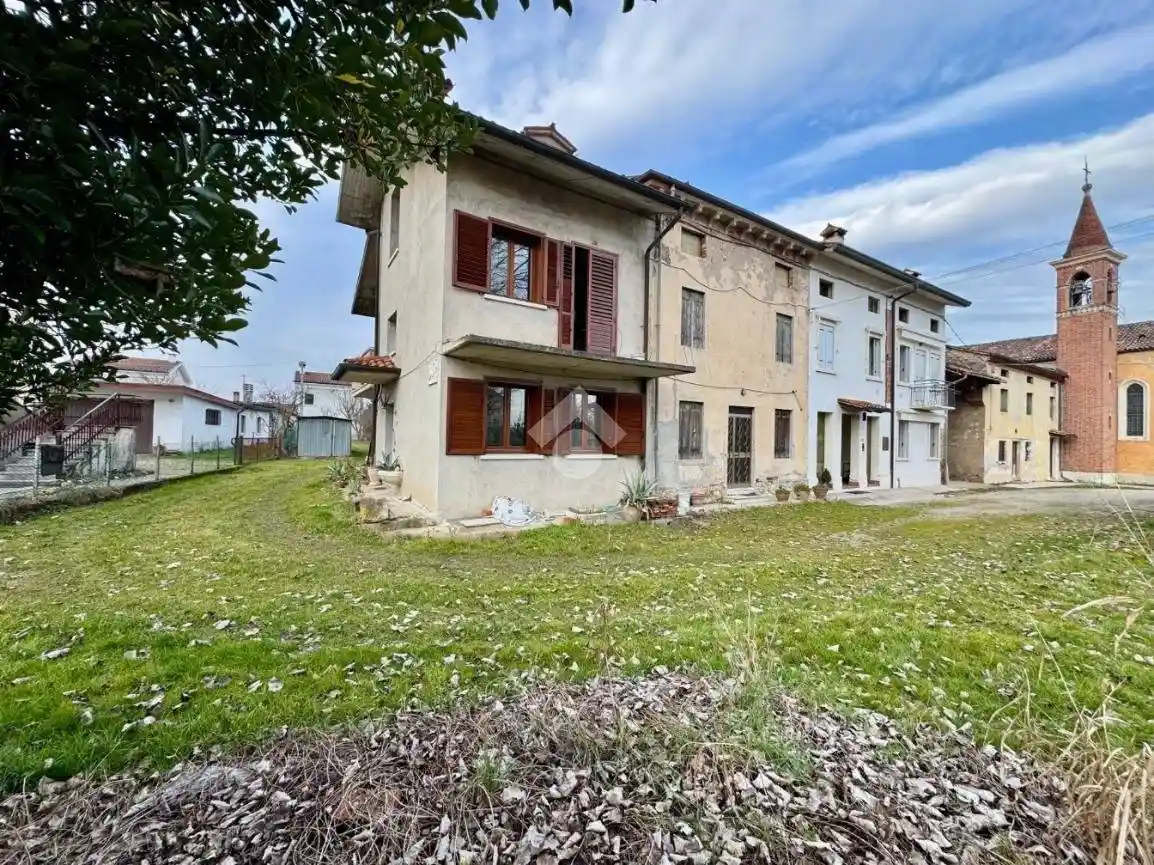 Rustico - Casale in vendita a Isola Vicentina