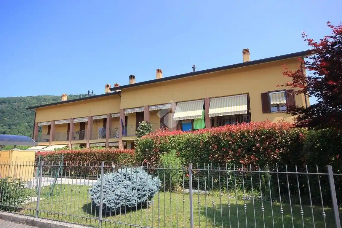 Appartamento in vendita a Brivio