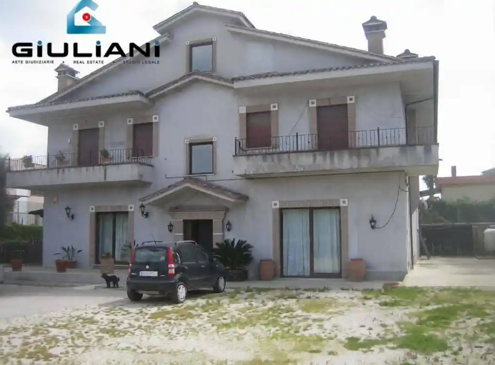 Appartamento in vendita a Aprilia