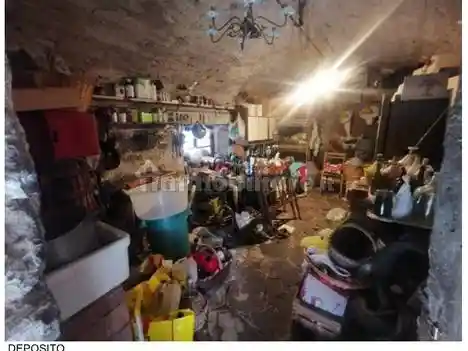 Appartamento in vendita a Varese Ligure