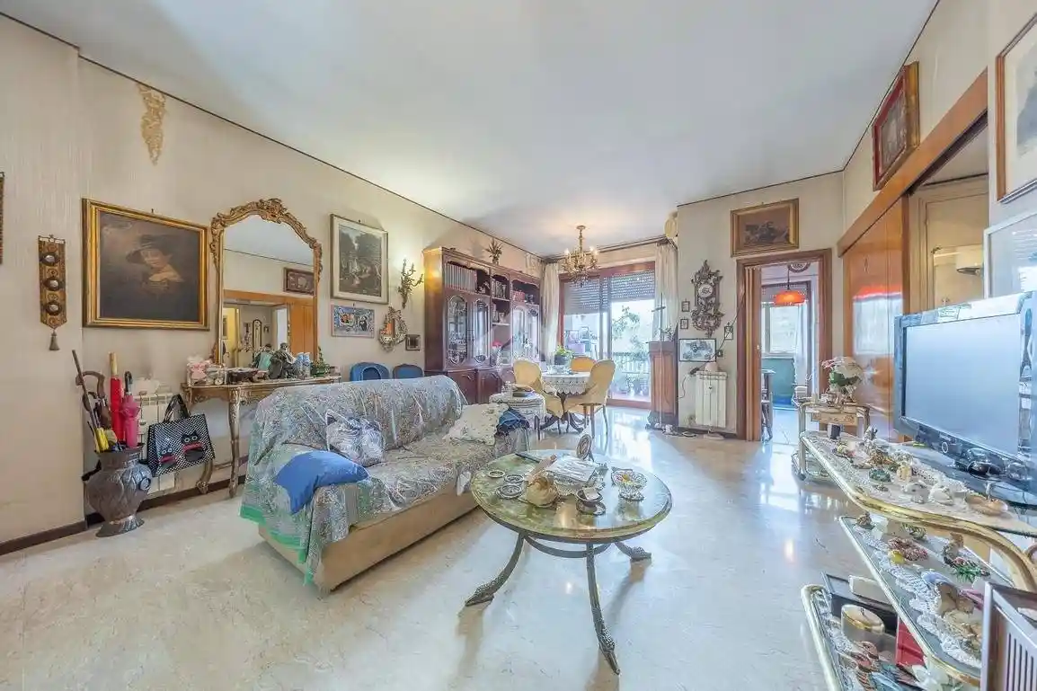 Appartamento in vendita a Roma