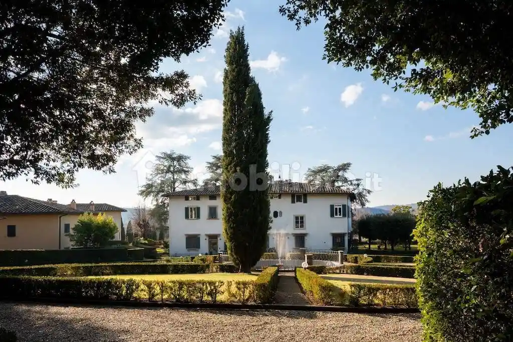 Appartamento in vendita a Firenze