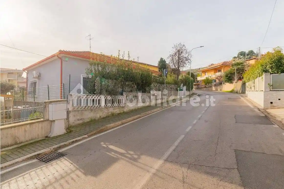 Villa in vendita a Silvi