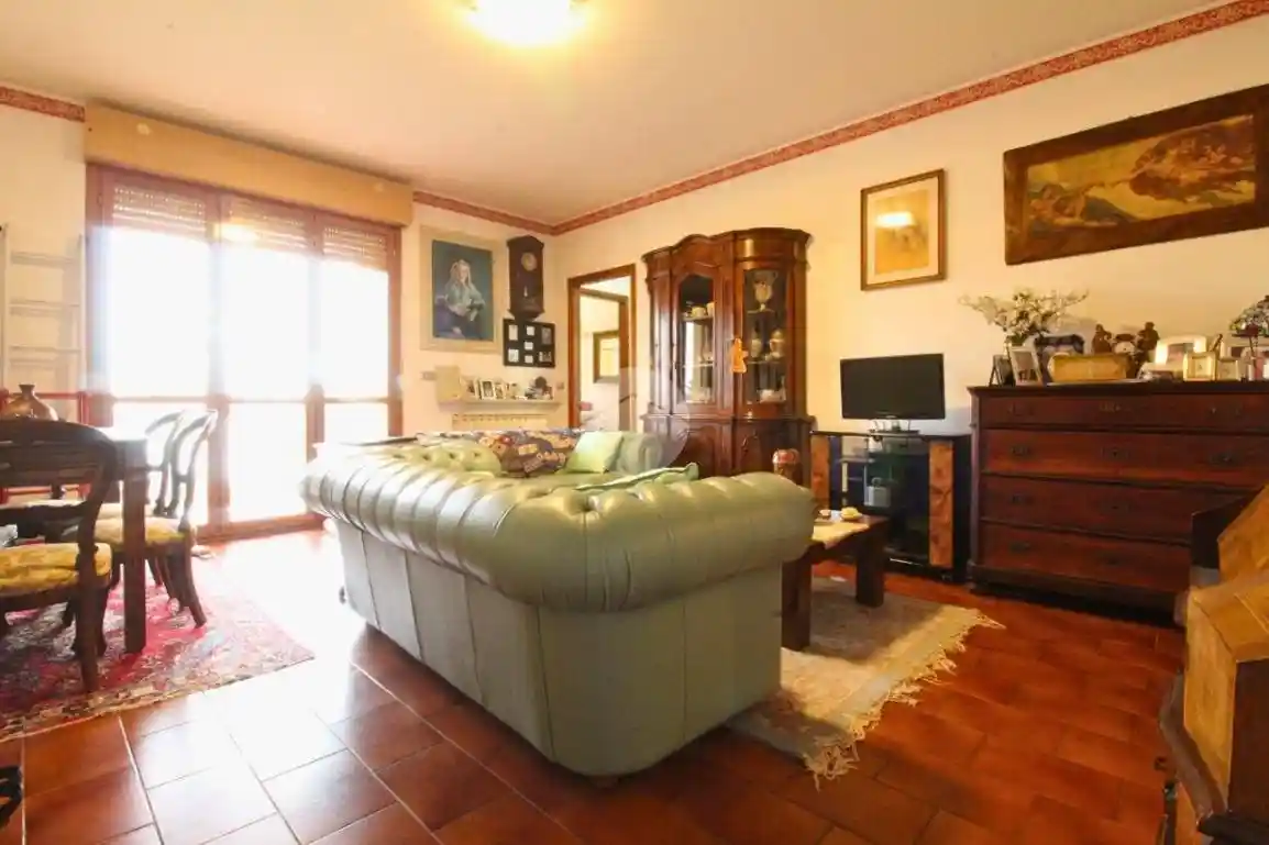 Appartamento in vendita a Montechiarugolo