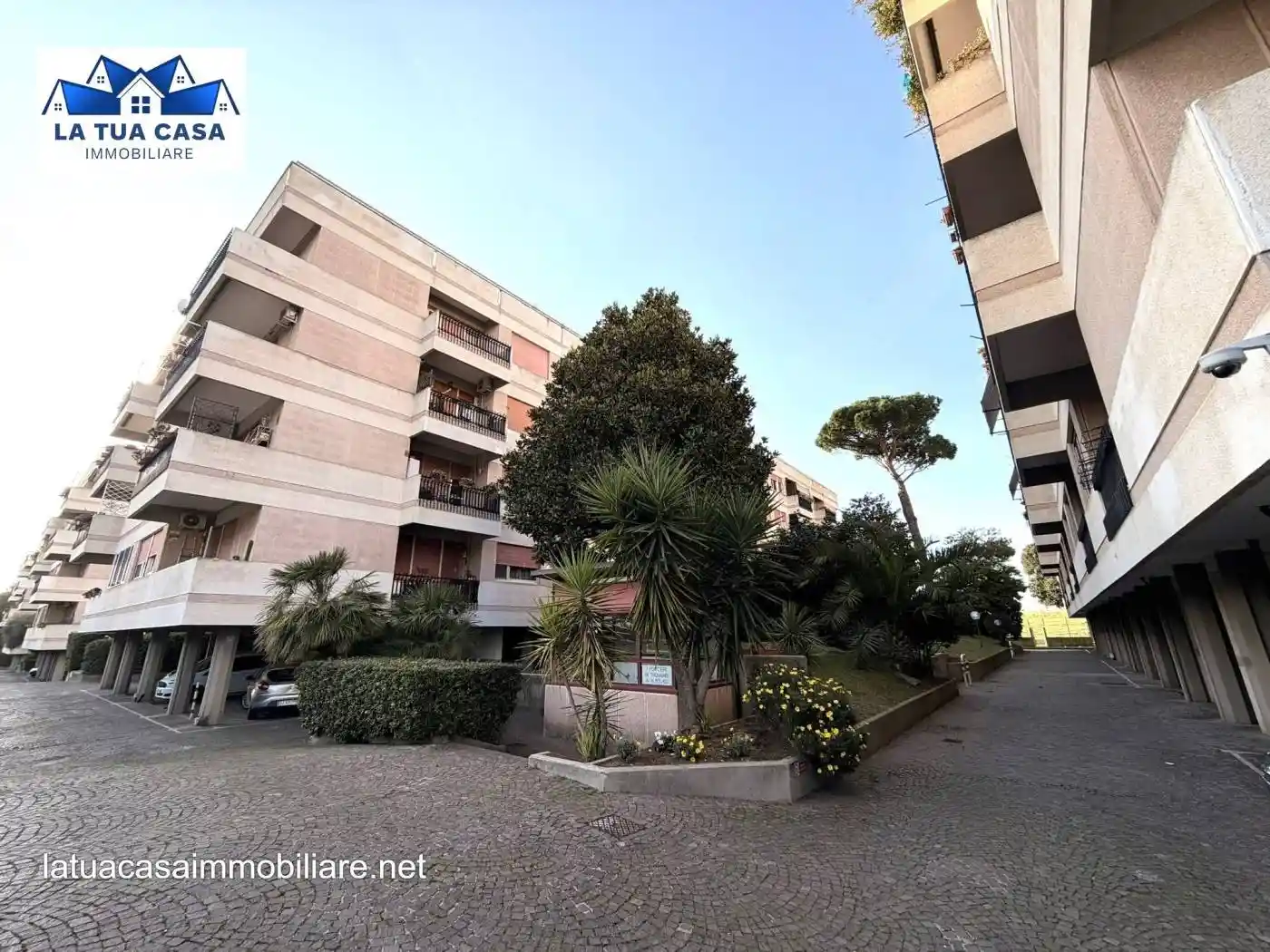 Appartamento in vendita a Roma