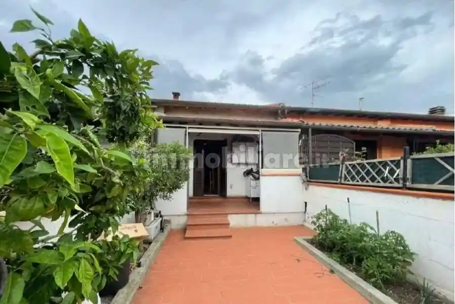 Appartamento in vendita a Roccastrada