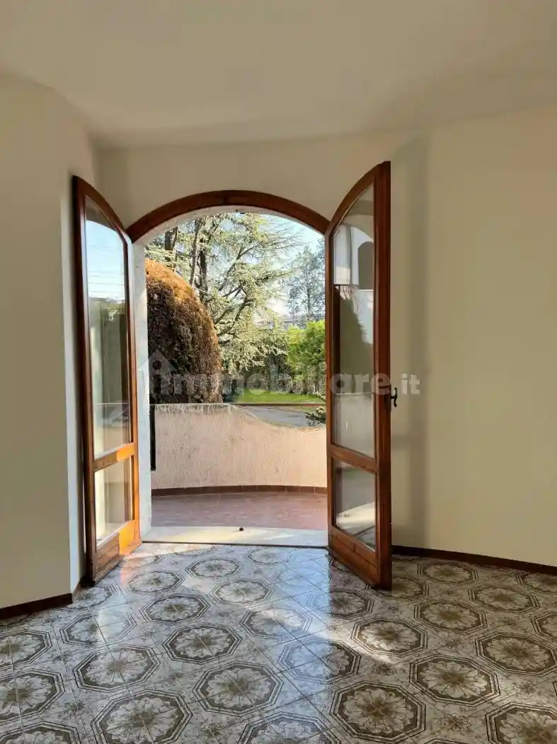 Appartamento in affitto a Peschiera del Garda