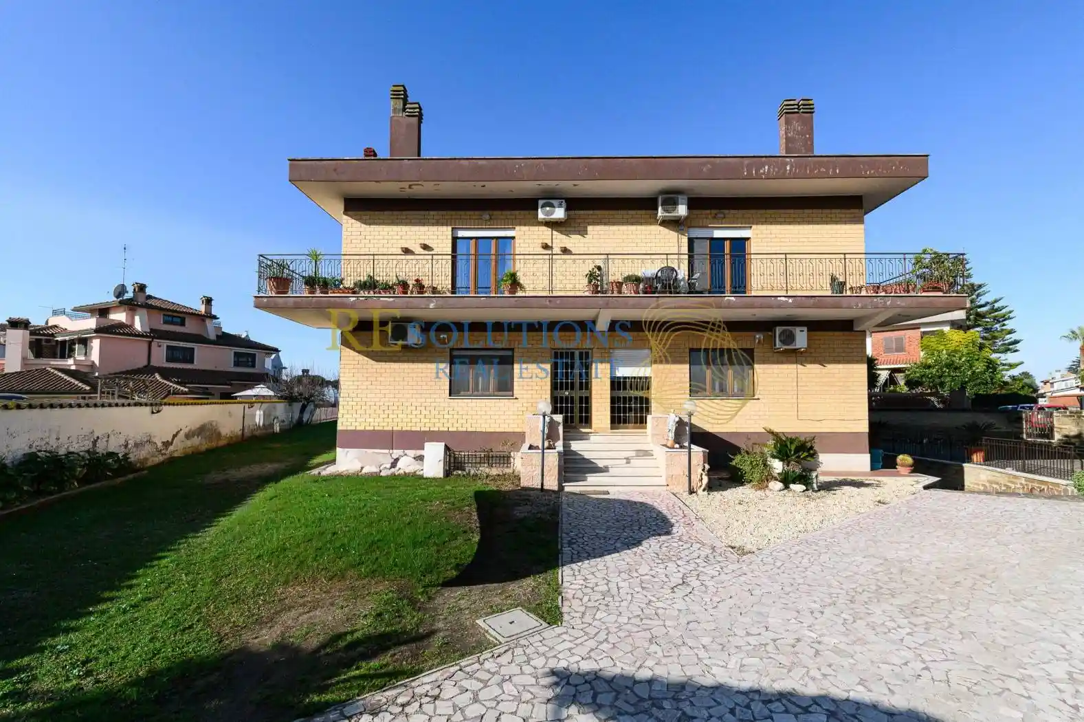 Casa indipendente in vendita a Roma