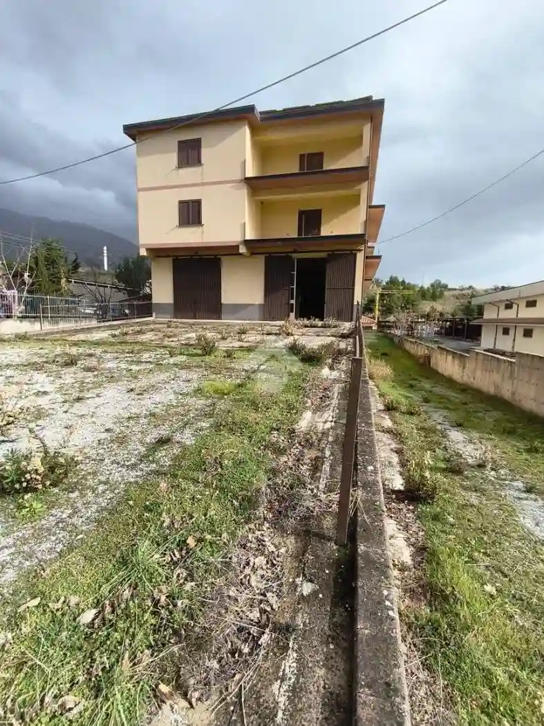 Casa indipendente - foto 2