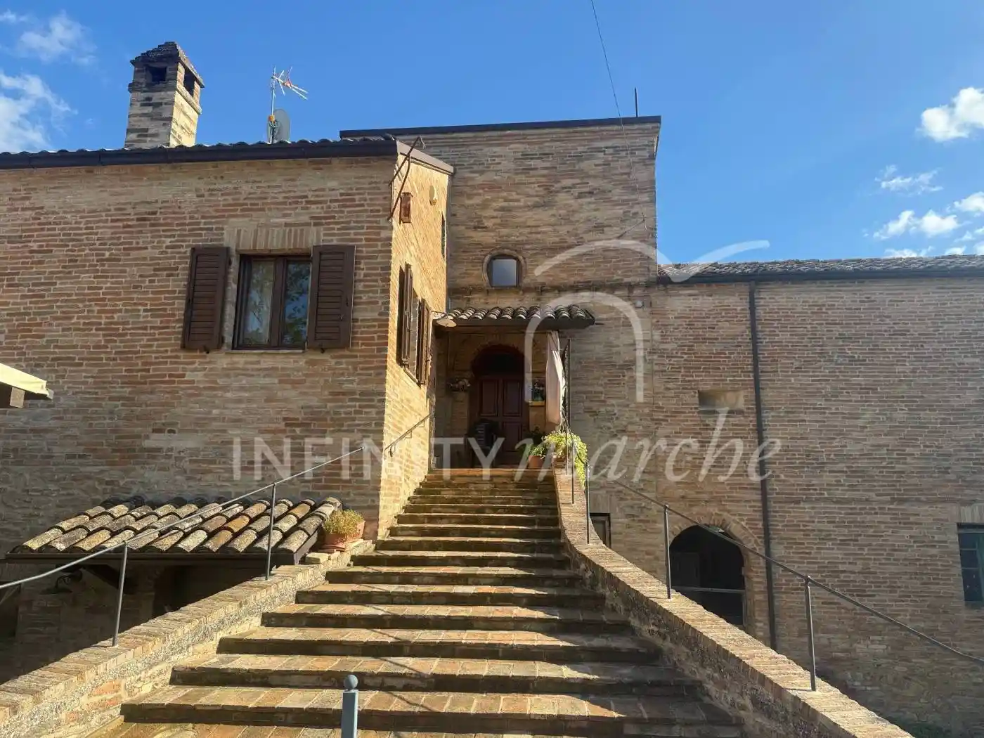 Casa indipendente in vendita a Falerone