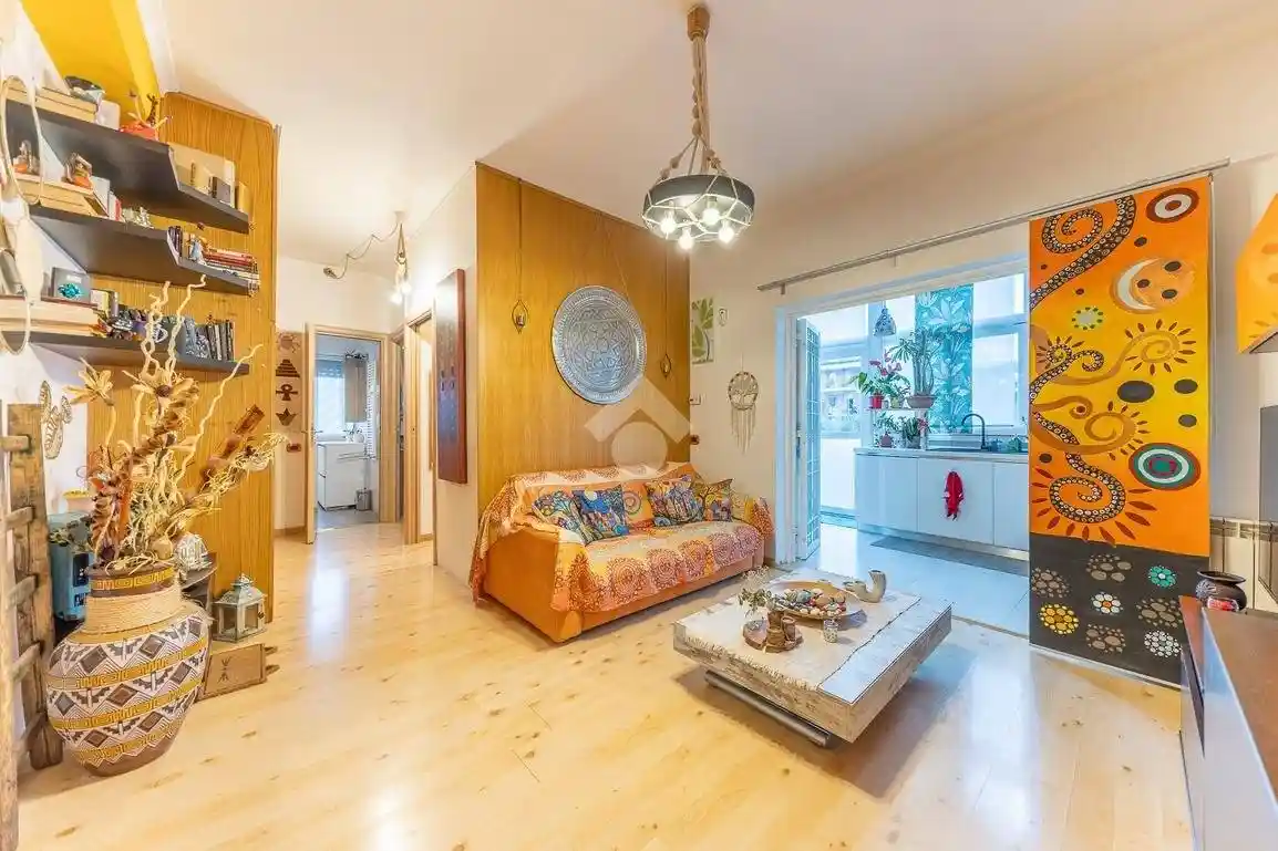 Appartamento in vendita a Roma