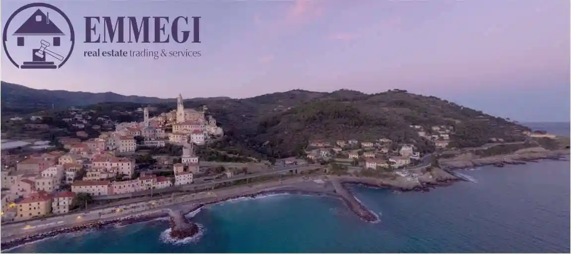 Appartamento in vendita a Cervo