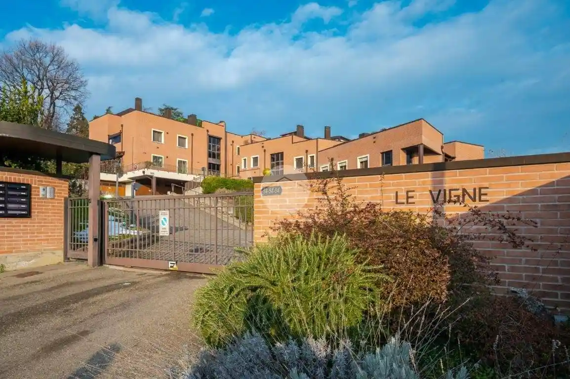 Appartamento in vendita a Zola Predosa