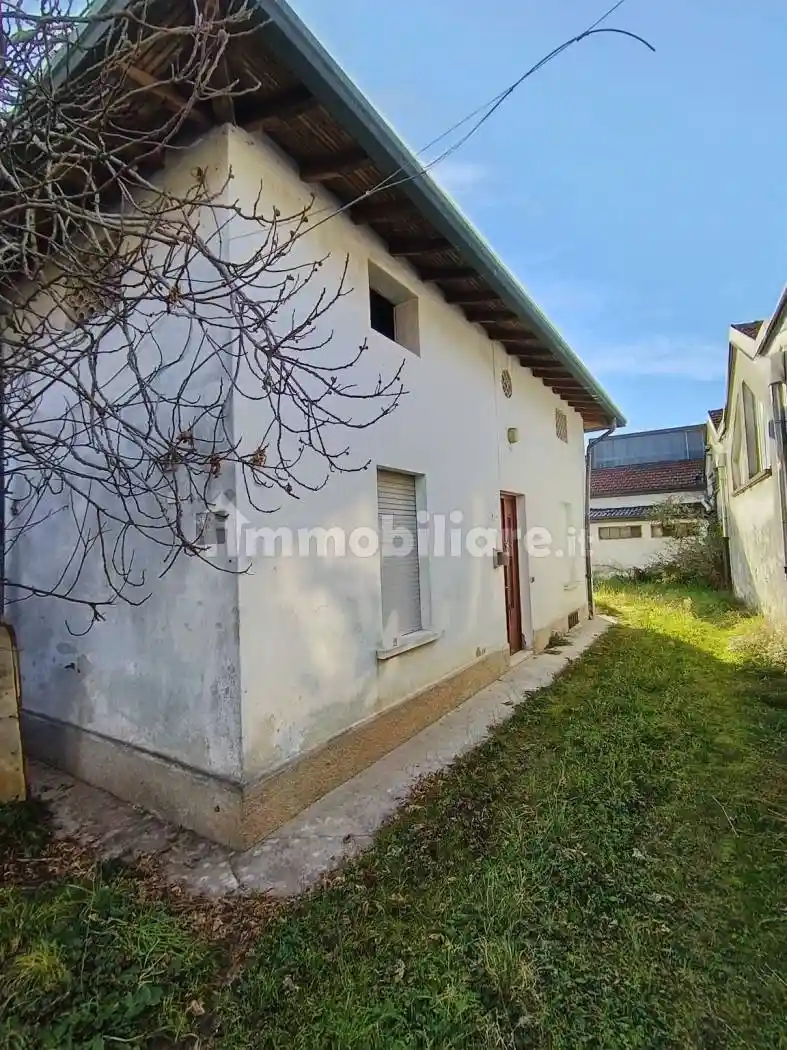 Villa in vendita a Cassano Magnago